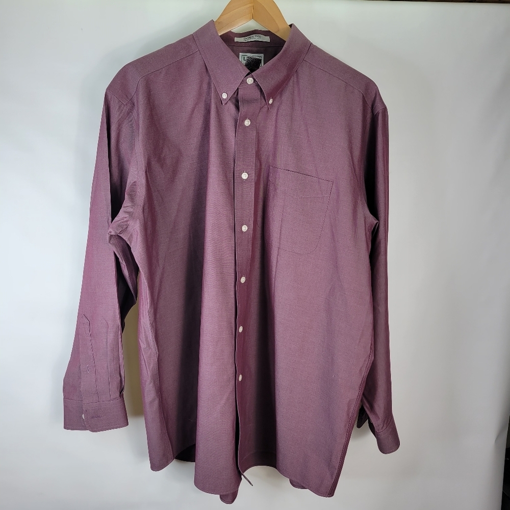 LL Bean Redish Wrinkle Free Button-Down Collar Button Front Size 17.5 X 34